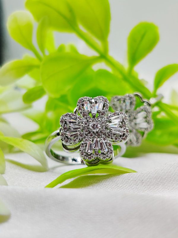Imported Dazzling Movable Floral Blossom Adjustable Rings – 2 Color  Variants 🌟 | Luxurious Design Ring | Adjustable Ring | Ring For Girls & Women
