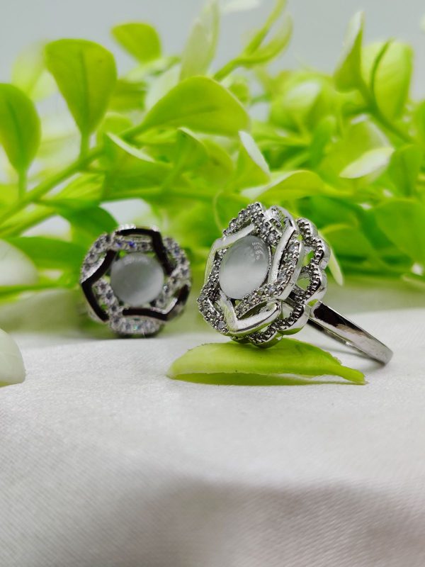 Elegant Dual-tone Floral Gemstone Rings – Timeless Design 🌟 | Luxurious Design Ring | Adjustable Ring | Ring For Girls & Women