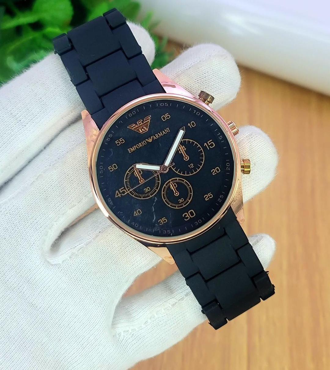Men's Watch Multiple Color Straps