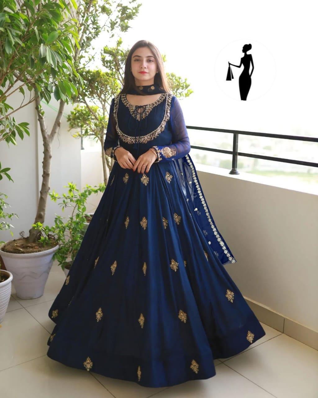 3 Pcs Women's Stitched Embroidered Maxi Suit