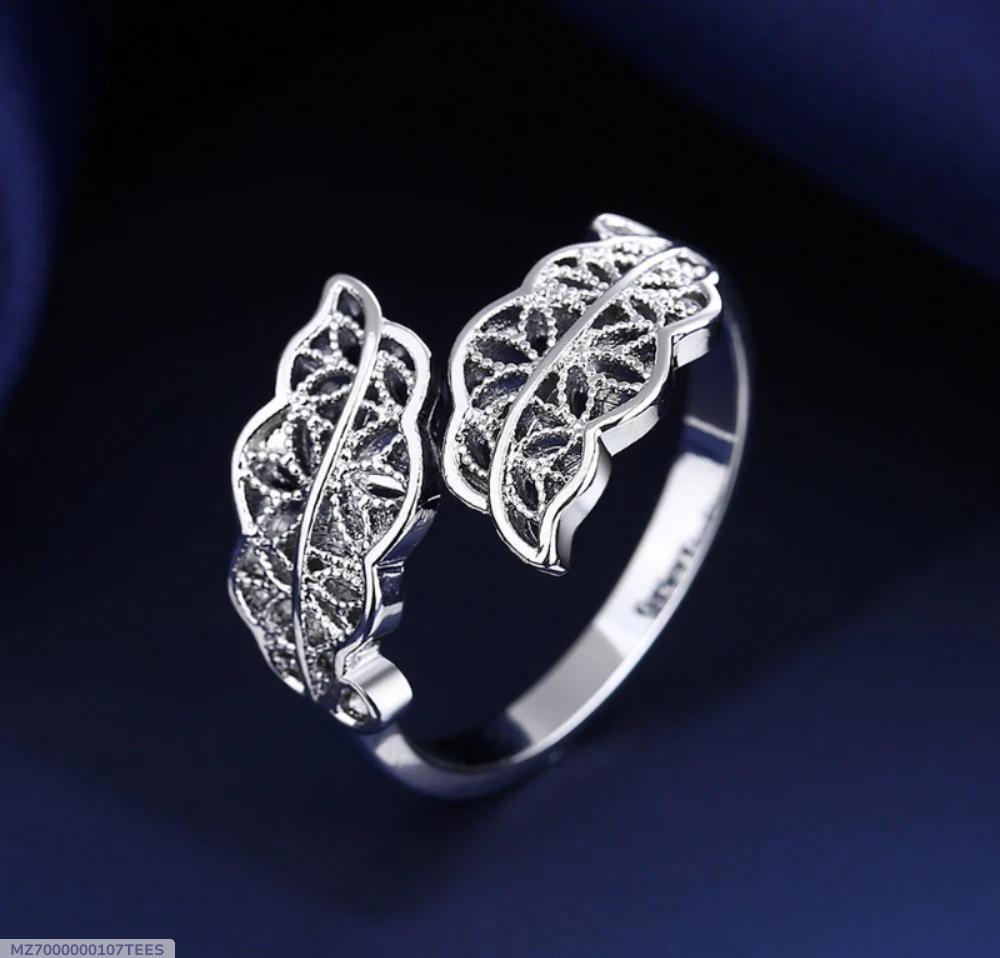 Leaf Design Silver Plated Zircon Adjustable Ring