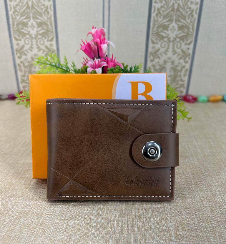 Men's Leather Textured Bifold Wallet