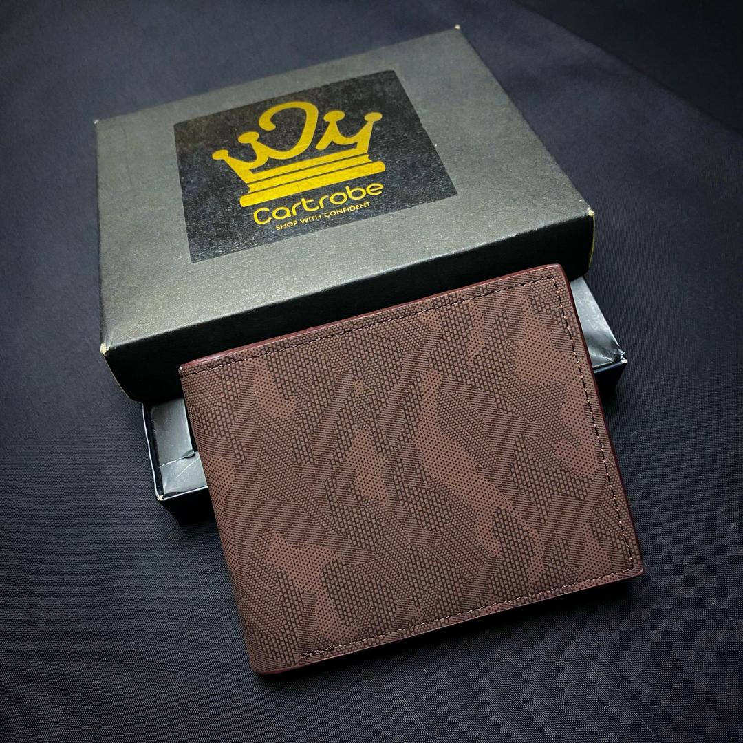 Unisex PU Leather Bi-Fold Wallet